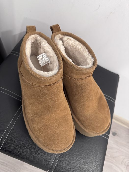 UGG  Original Impecabili