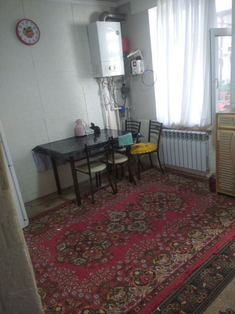 Bektemir tumanida 1sotikli 2xonali hovli sotiladi 35000$