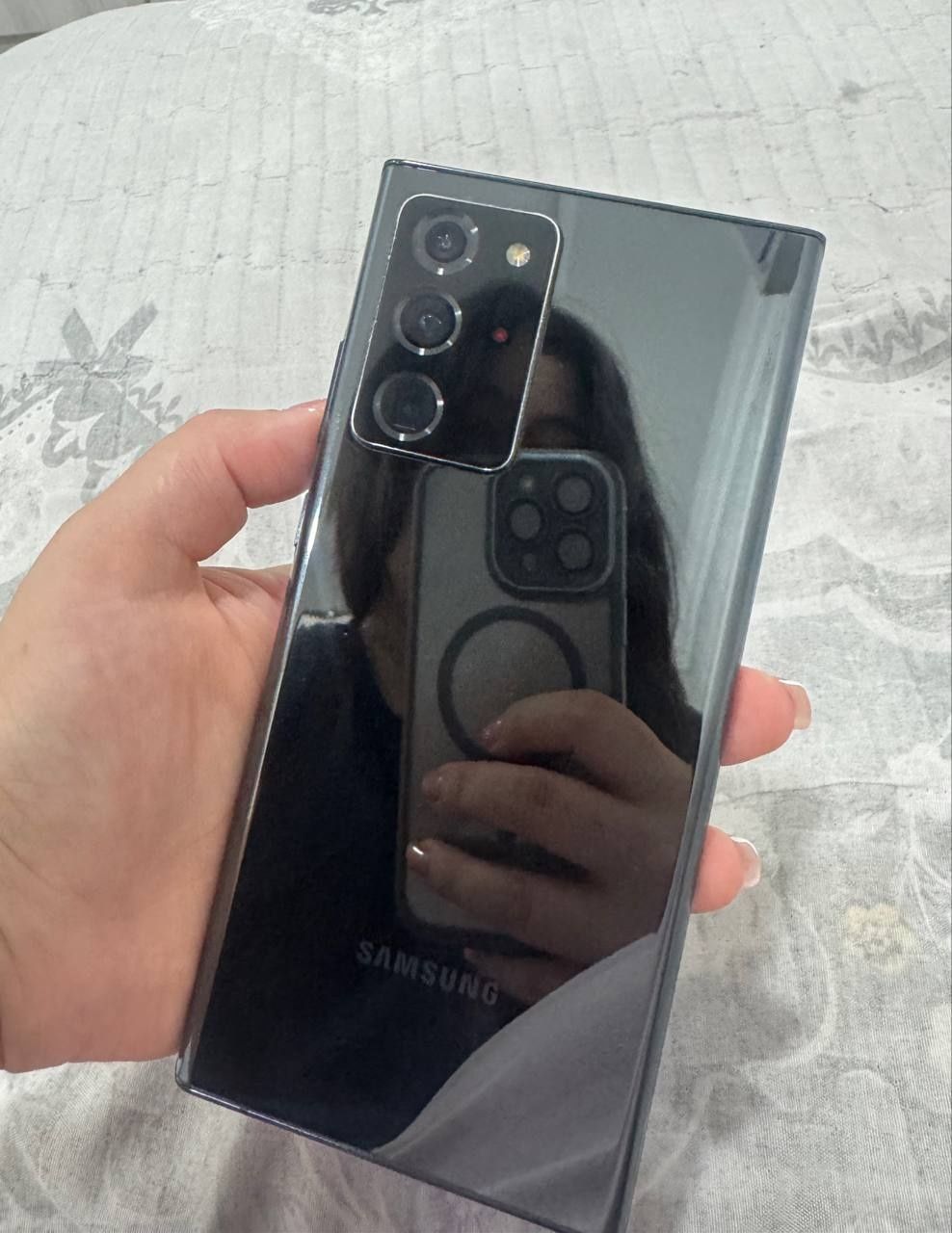 Samsung note 20 ultra qora 256 taligi ideal xolatta radnoy xamma narsa