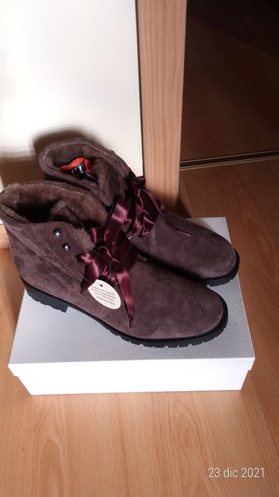 Cisme din piele ,velut