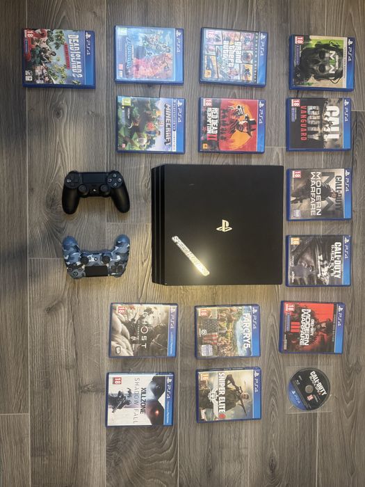 PlayStation 4 Pro 1 T+ Pachet de Jocuri de Top