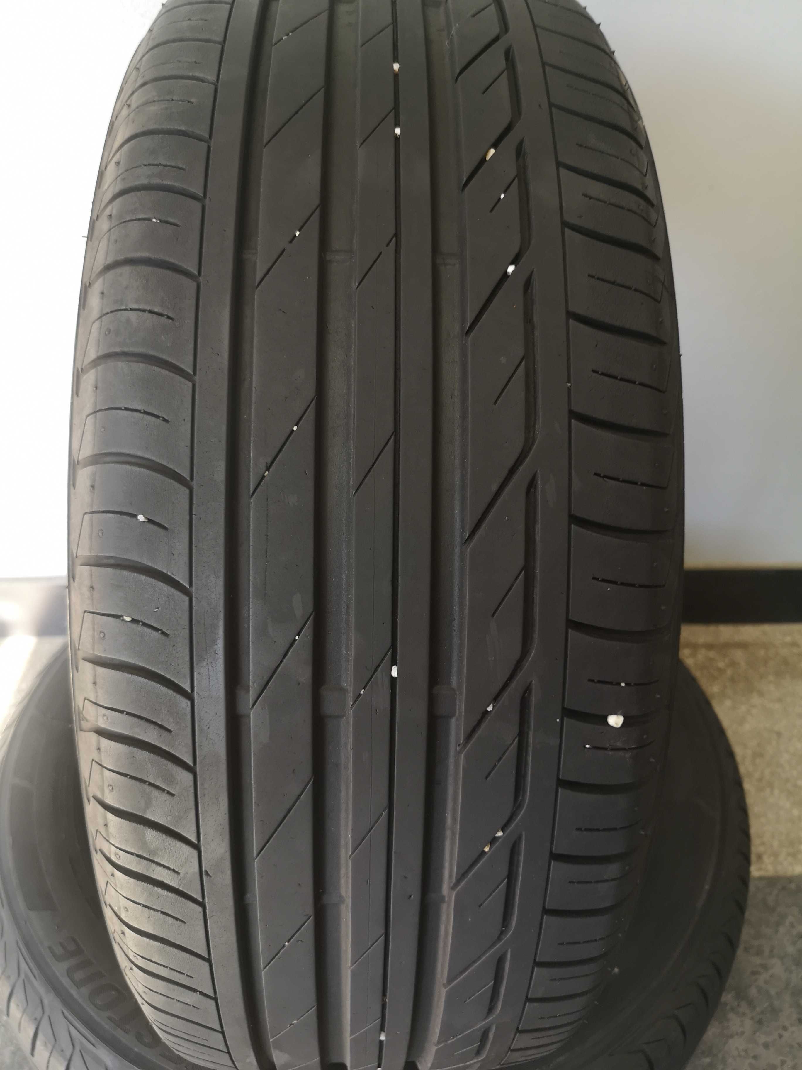 2бр 225/50/18 BRIDGESTONE 7мм грайфер дот:20г безплатен монтаж