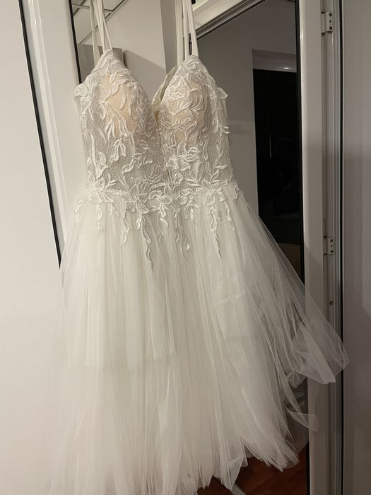 Vand Rochie de mireasa marimea M