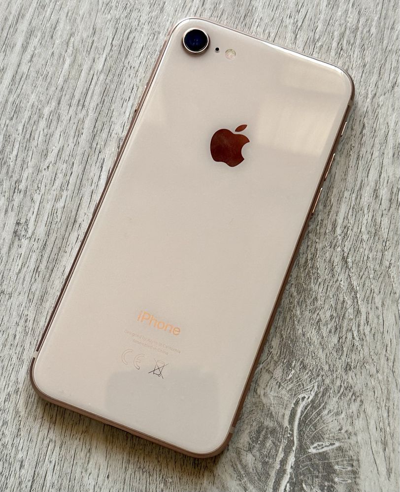 Apple iPhone 8!! Stare Foarte Bună!! 64 gb!!