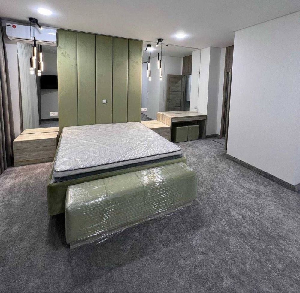 Yakkasaroy tumani Bobur park yonida Penthouse