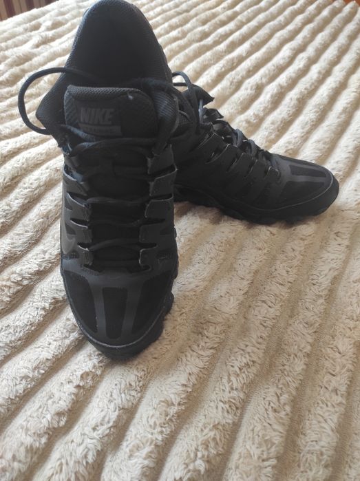 Оригинални мъжки маратонки Nike 44 номер