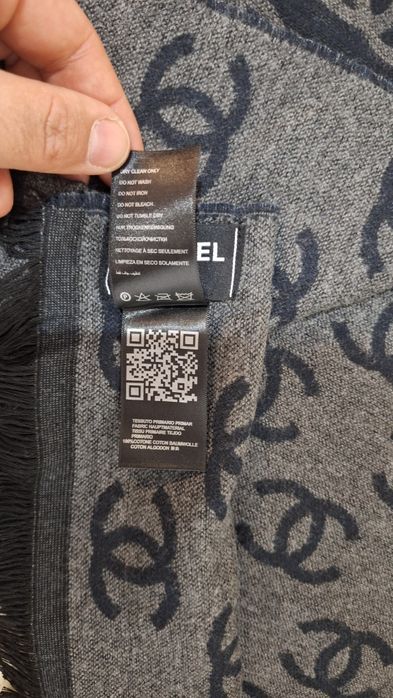 Eșarfă Chanel     .