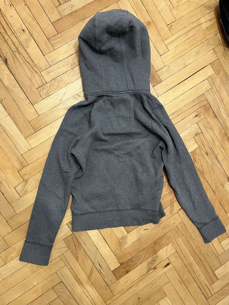 Abercrombie горнище