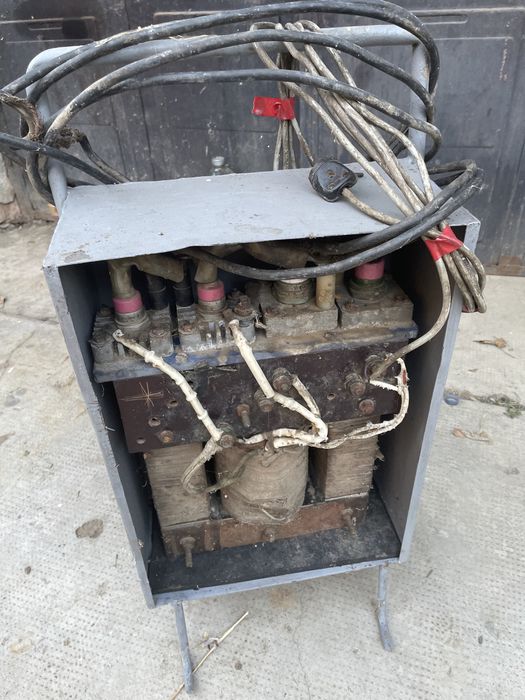 Robot pornire redresor masina tractor
