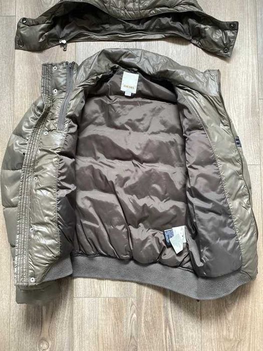 DIESEL geaca puf marime L (merge pentru M)