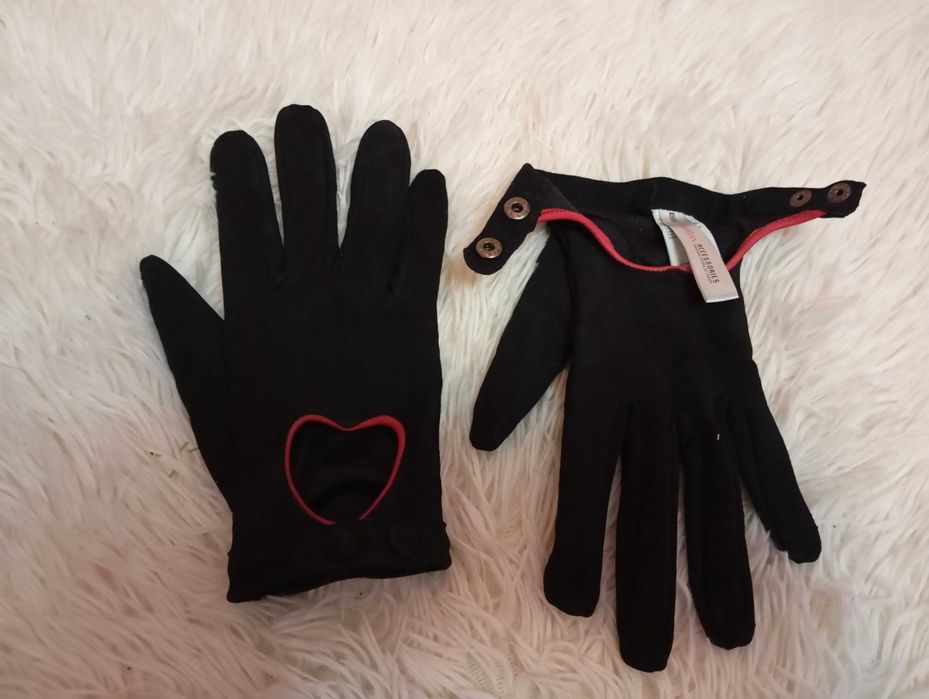 Перчатки фирменные из натуральной замши