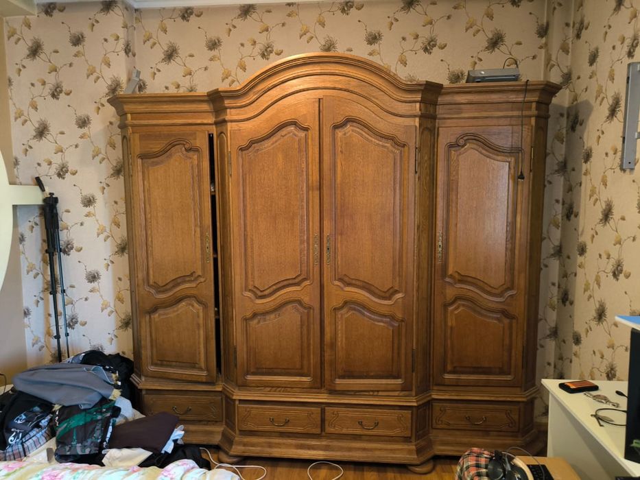 Срочно продам шкаф