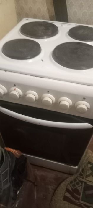 Продам плиту электрическая