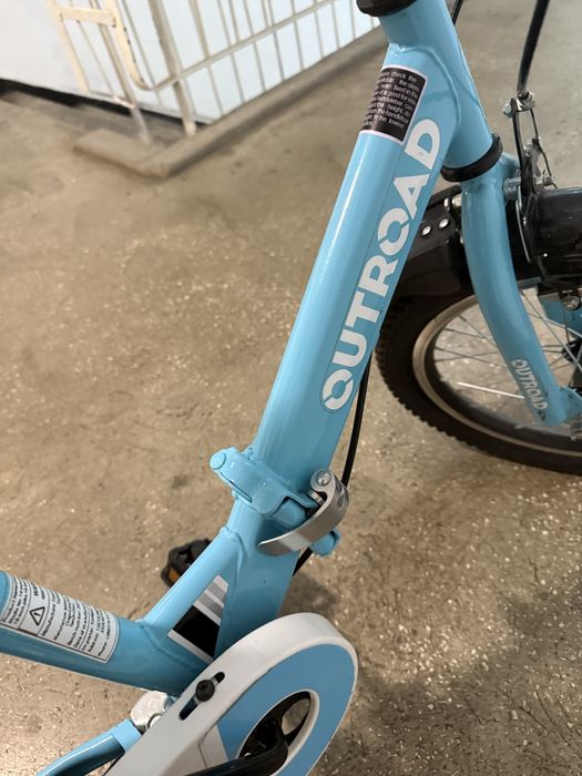 Bicicleta cu roti 16’