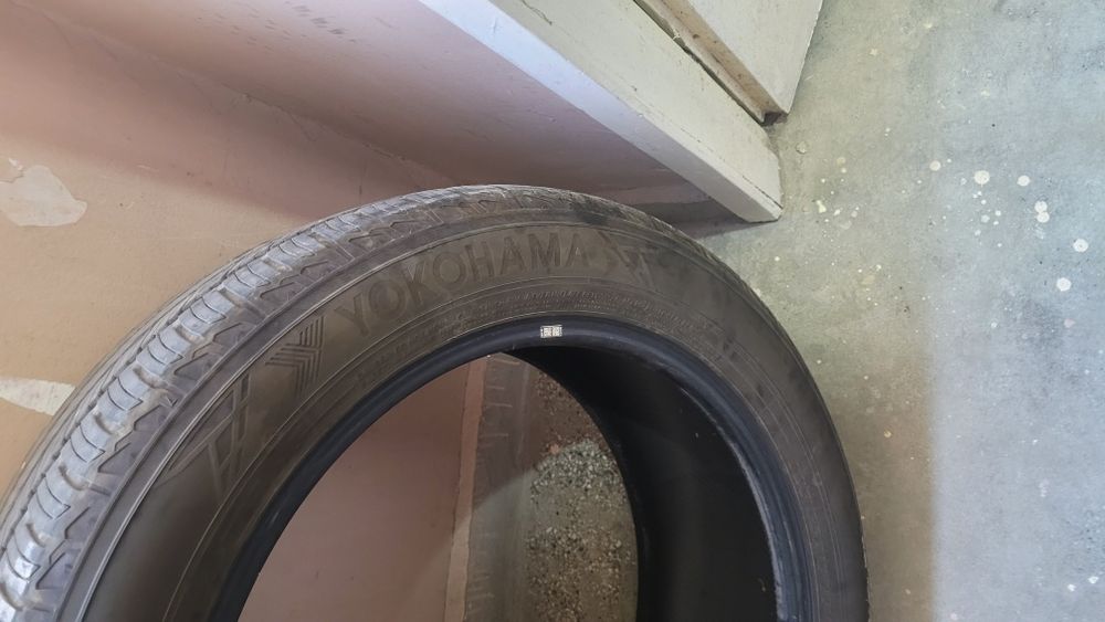 2бр. летни гуми Yokohama 225/55 R1919