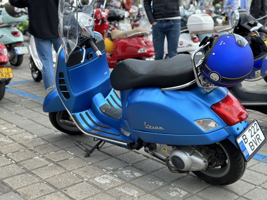 Piaggio Vespa 125 GTS