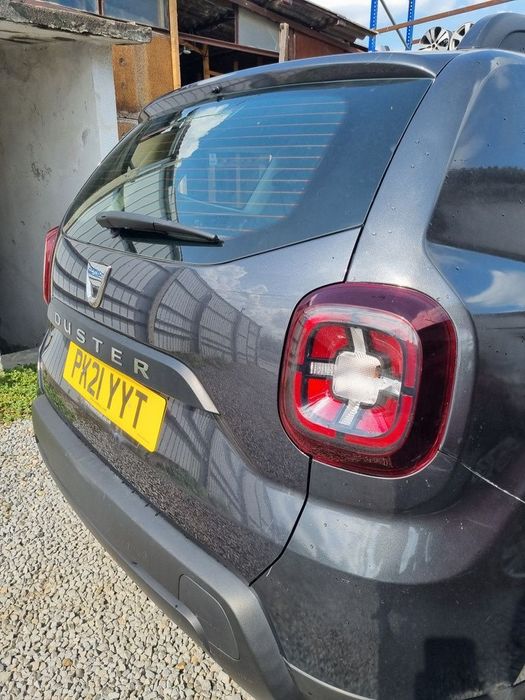 Haion Cu Luneta Dacia Duster II 2018 - 2021 SUV 4 Usi KNA Gris Comete (1318)