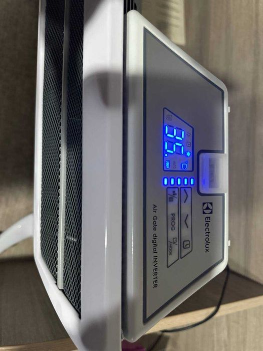 конвекторный Обогреватель Electrolux настенная +доставка