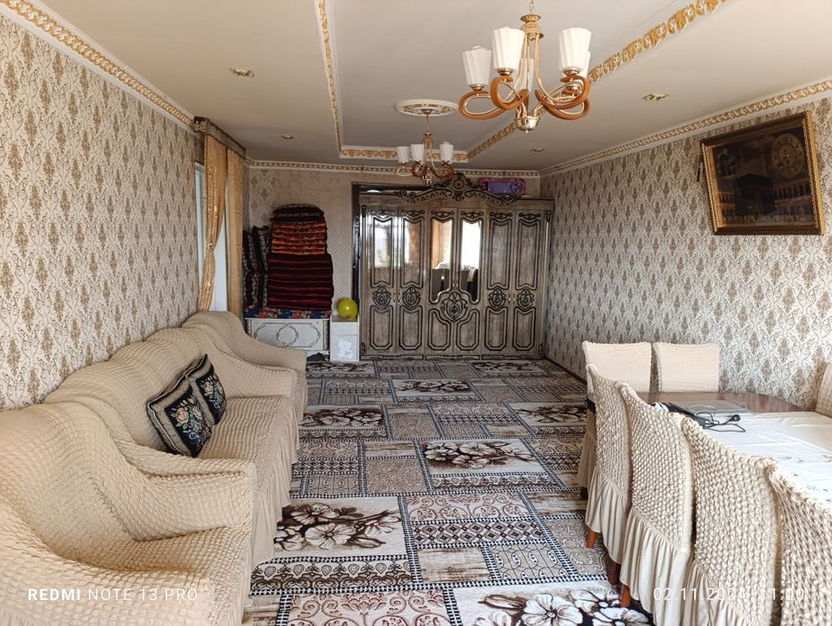 Qibray O'nqorg'on 8 sotik bitkan uy srochna sotiladi yer narhixa