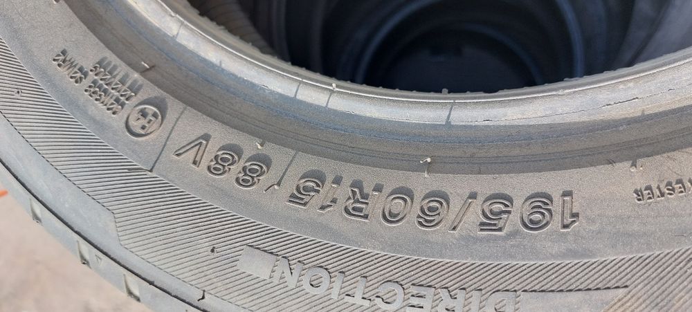 195 60 R15 kumho Lassa debica