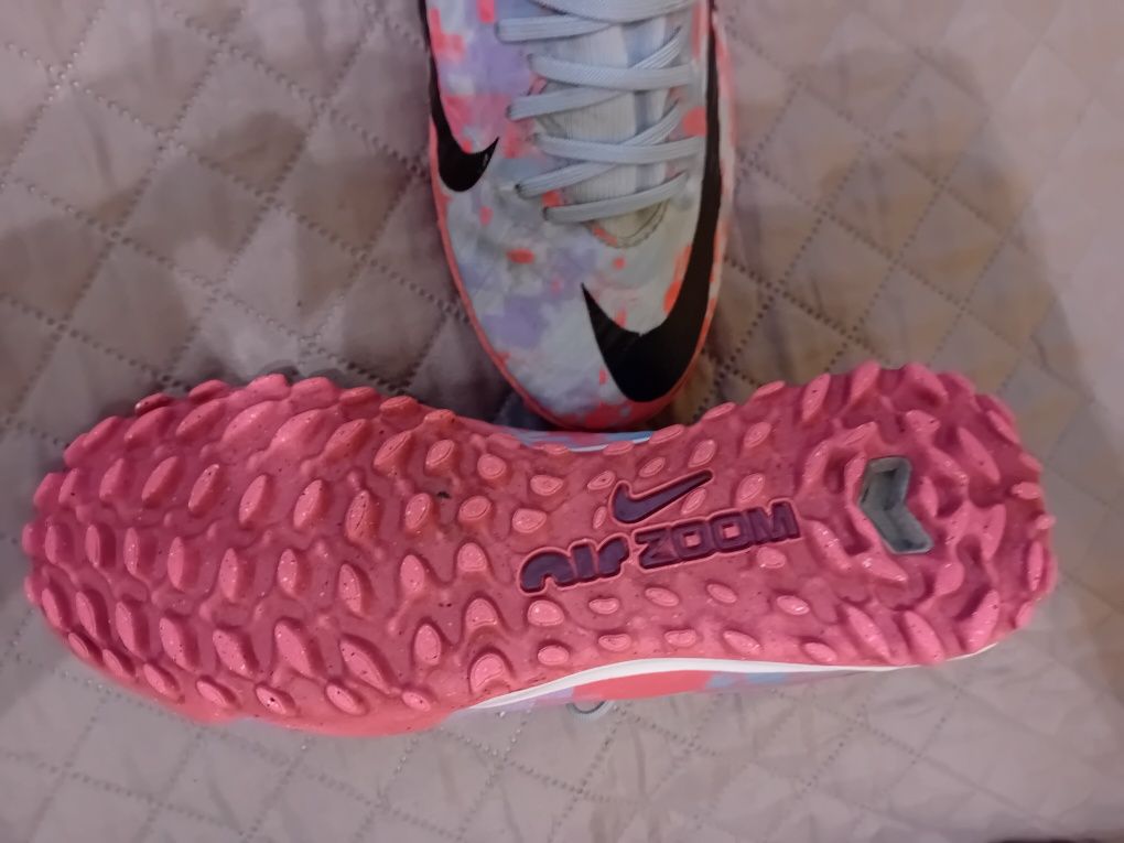 Футболни обувки стоношки Nike mercurial zoom