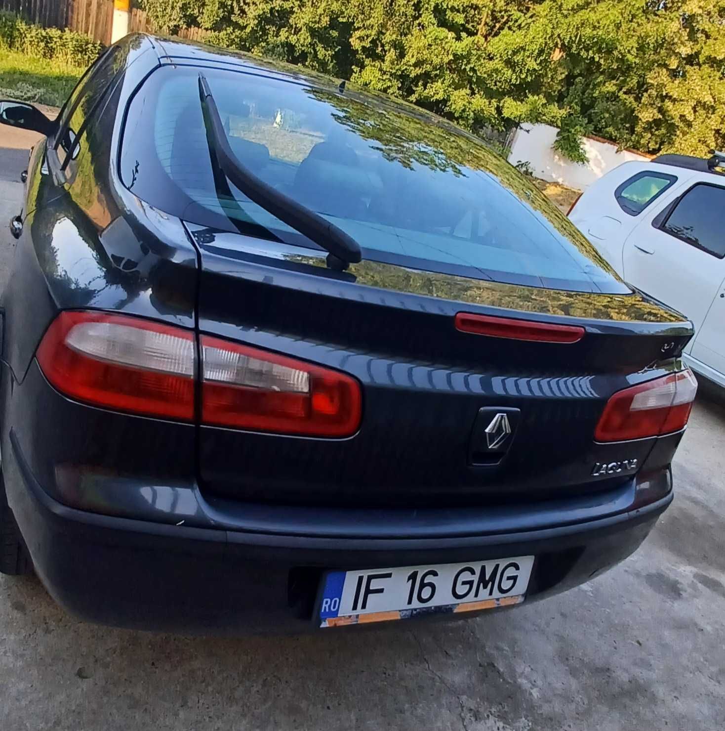 Vand renault laguna 1.9 dci