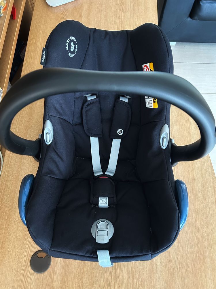 Столче за кола Maxi Cosi CabrioFix - 0-12кг