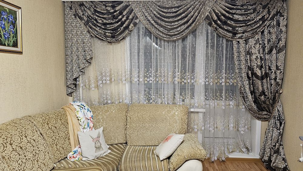 Шторы на окно в зал