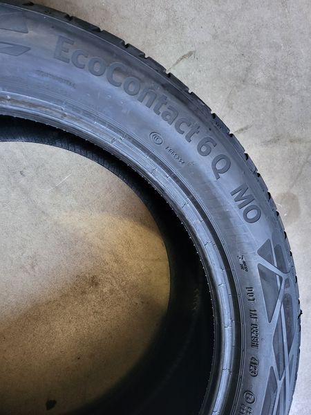 285/40/20//255/45/20 Continental