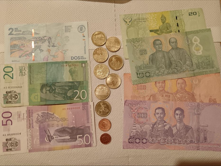 Bancnote și  monede de colectie