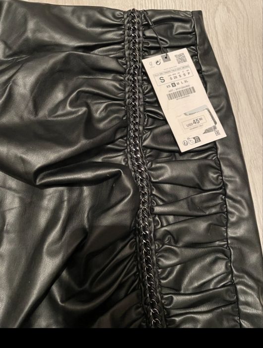 Fusta imitatie piele