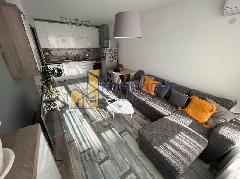 Продава се Двустаен апартамент в София, Студентски град - 60 кв.м за 3284 €/кв.м - Снимка #1