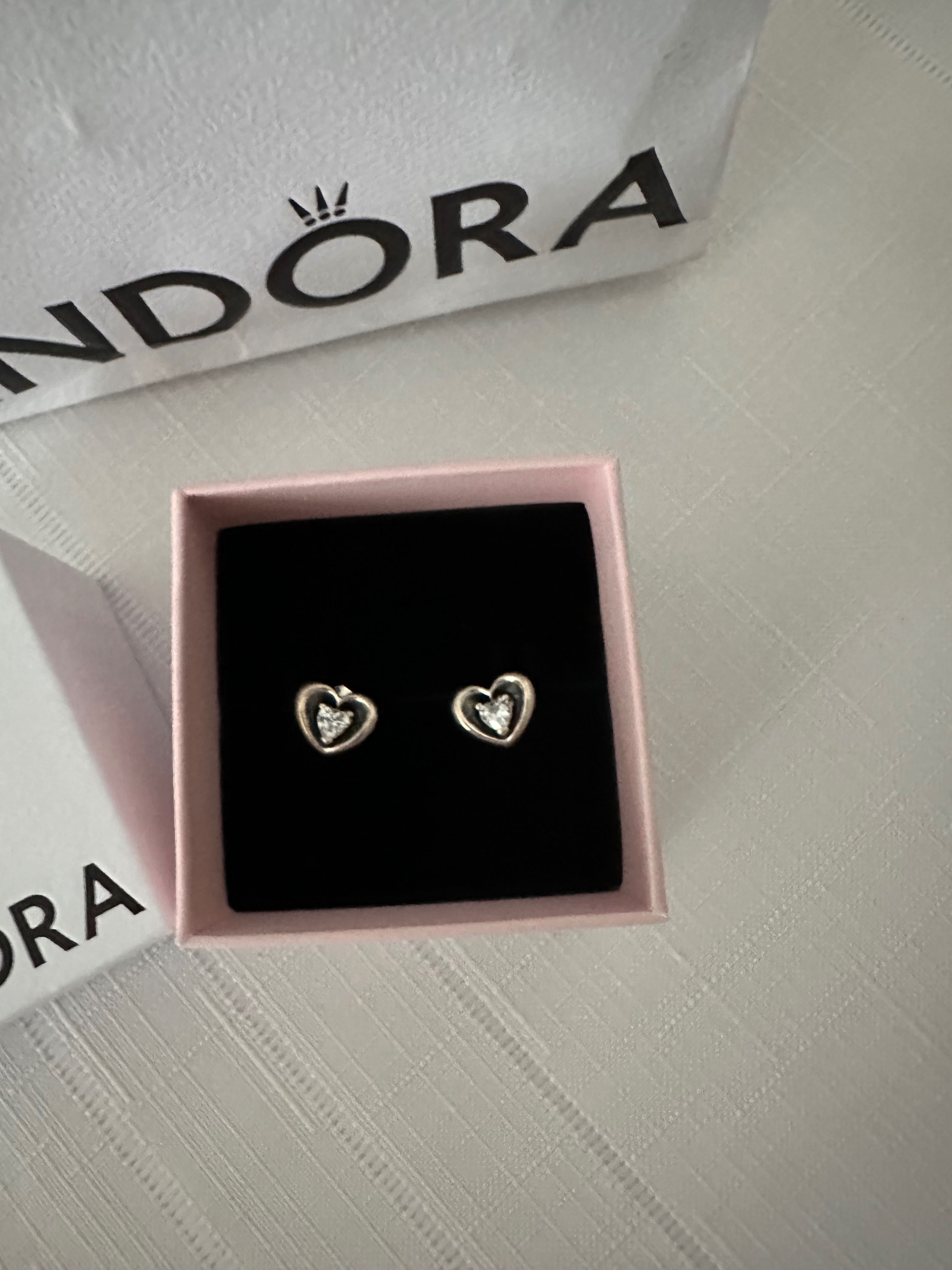 Дамски обеци Pandora