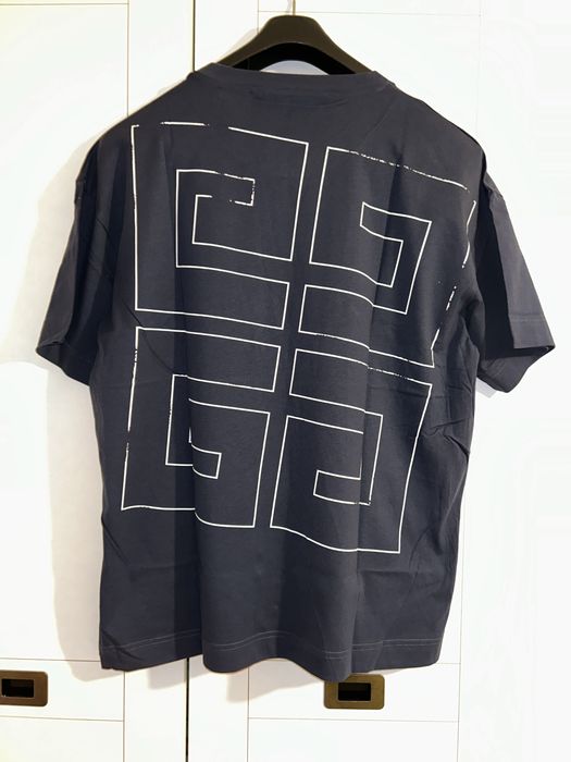 Тениска Givenchy