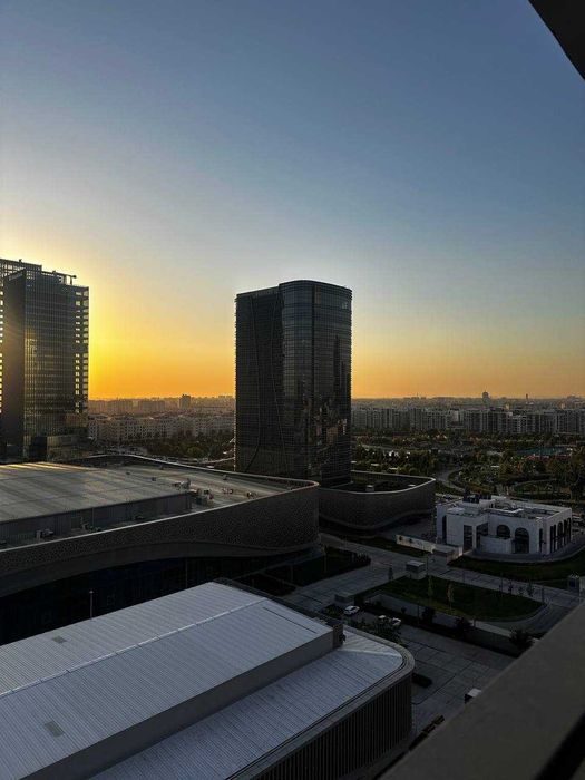 СРОЧНО продается 2х ком квартира в ЖК "Nest one" вид на ХИЛТОН