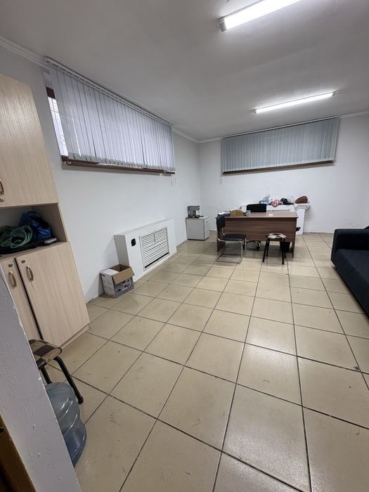 Сдаются комнаты в помещении в цокольном этаже