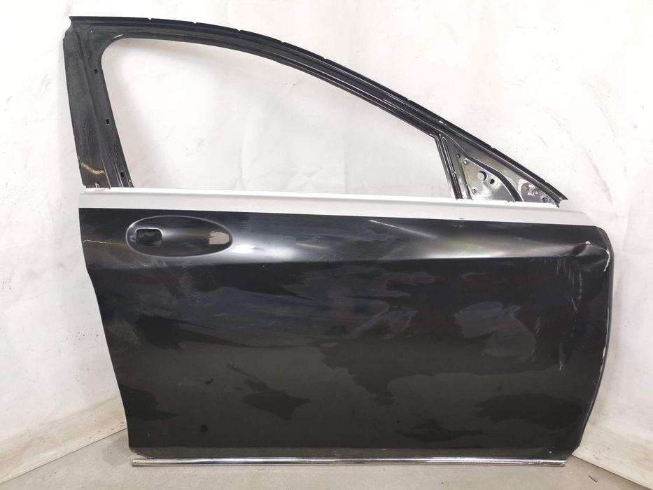 Дясна предна врата Мерцедес-Бенц С-Клас / Mercedes-Benz S-Class W222 [