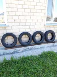 Продам резину KUMHO 185/65/15