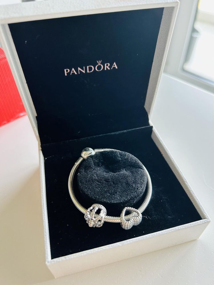 Bratara pandora argint cu doua talismane charm inima coroana