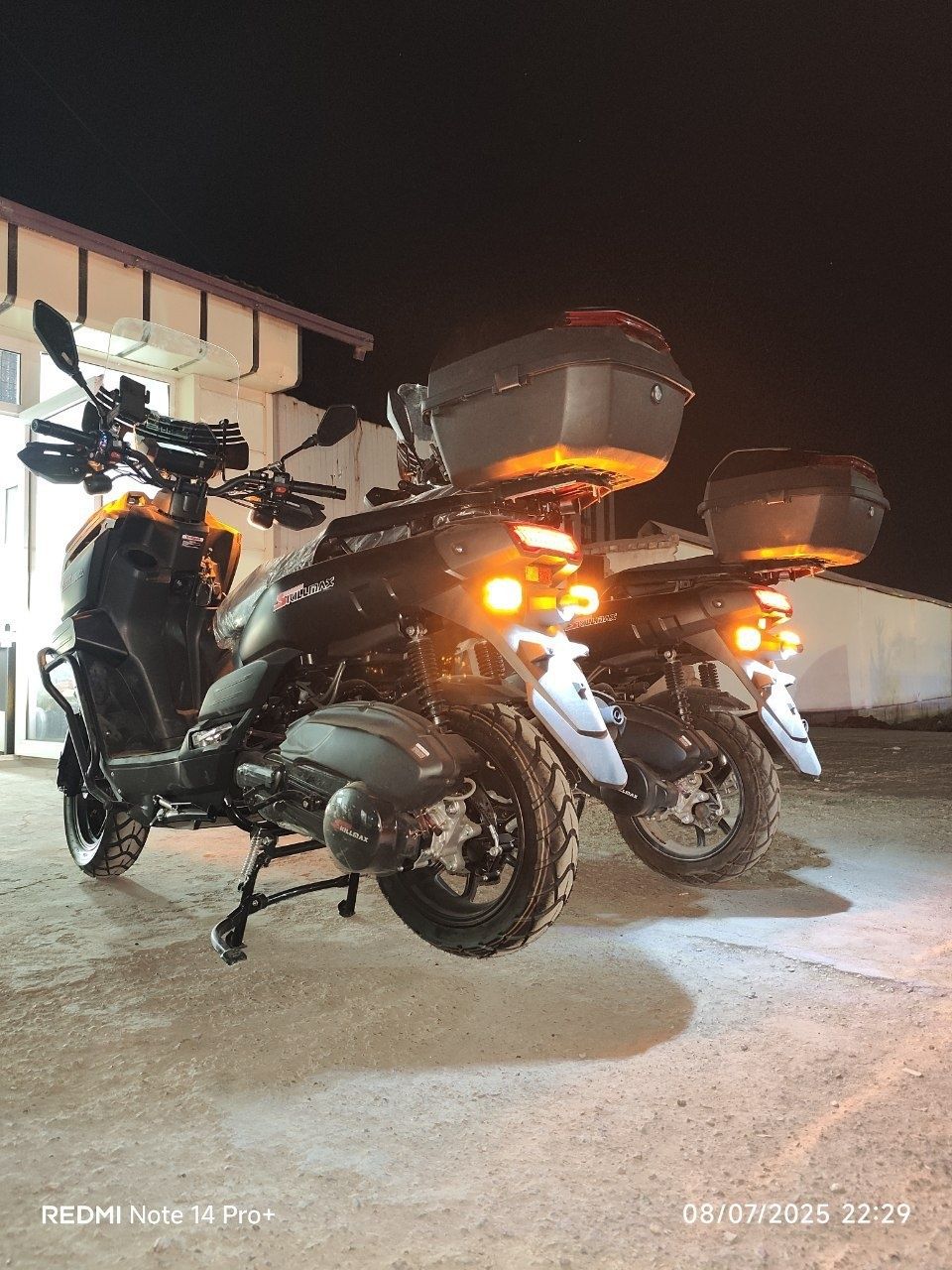 Moped / Tank / benzinli skuter