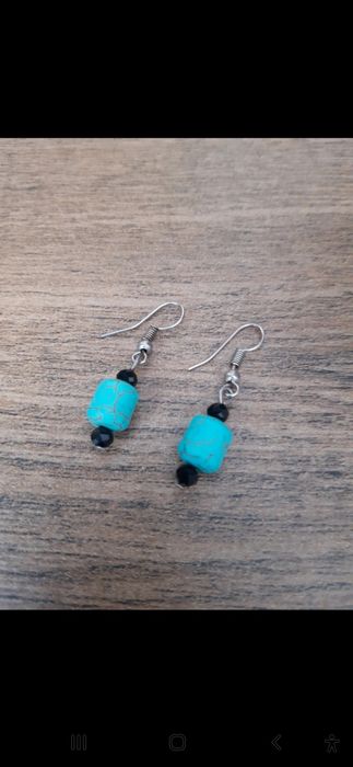 Cercei aproape noi Meli Melo