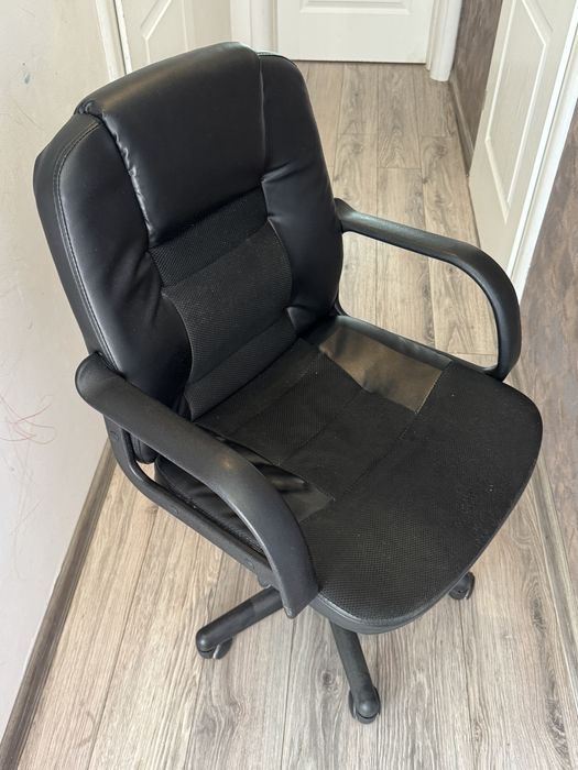 Scaun birou ergonomic rotativ