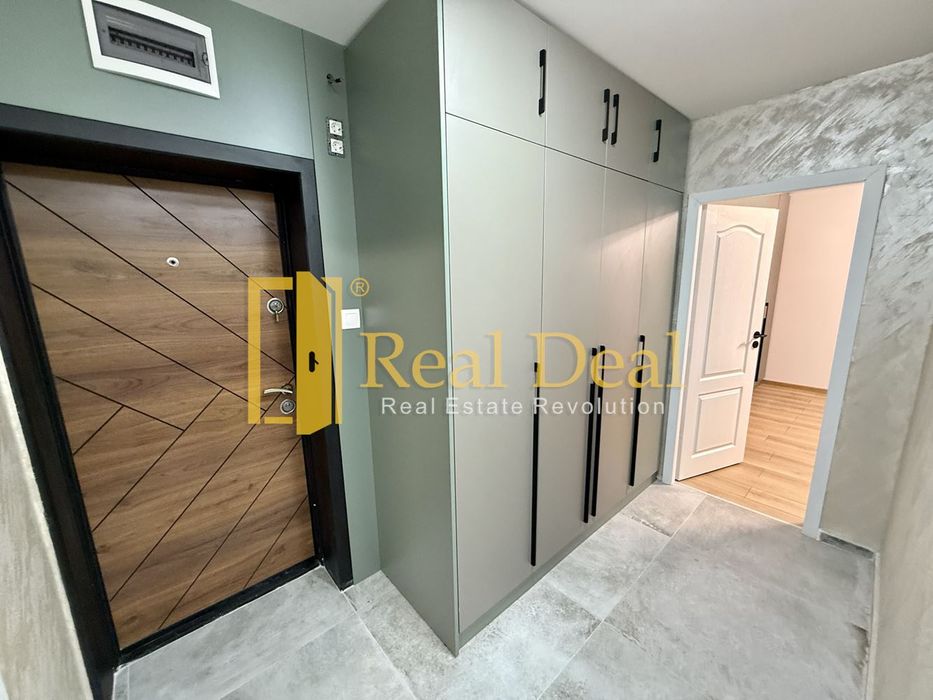 Дава се под наем Тристаен апартамент в София, Зона Б-5 - 95 кв.м за 1049 € - Снимка #8