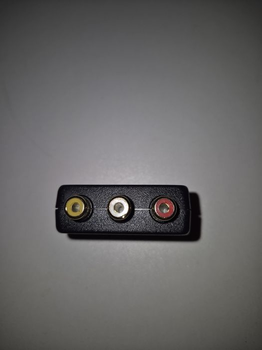Adaptor original pentru Xbox OG / Xbox 360 de la RCA la S-Video(Scra)t