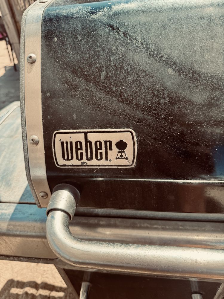 Газово барбекю Weber