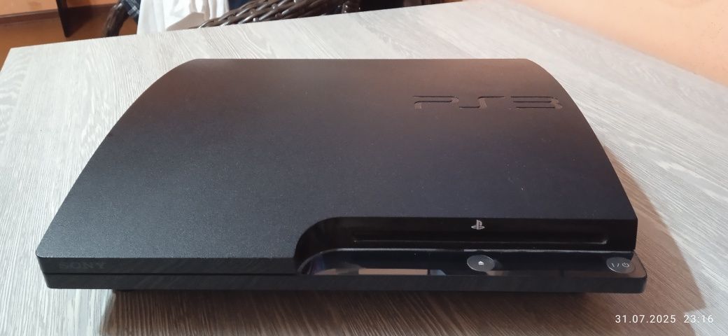 Продаётся Playstsion 3 SLIM