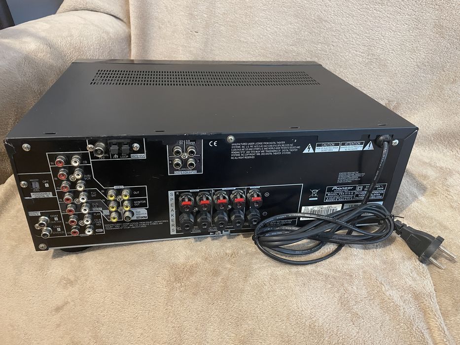 Stație Pioneer VSX-416 - Receiver Audio/Video 5.1 Canale + Telecomandă