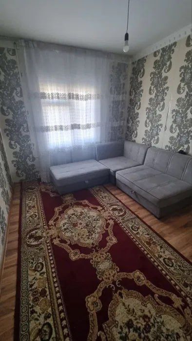 4/4/5. Сергели 4. Квартира 92 м², зал удвоенный. Метро "Turon" - 900 м
