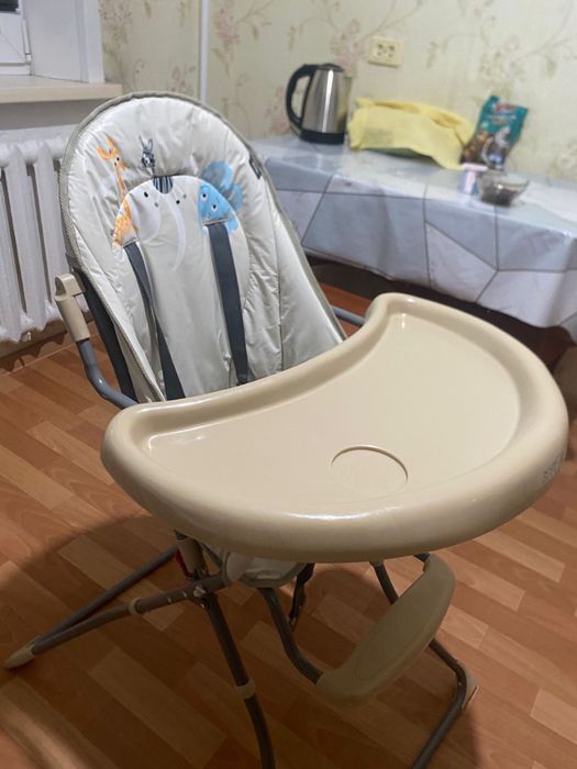 Продам детский стул