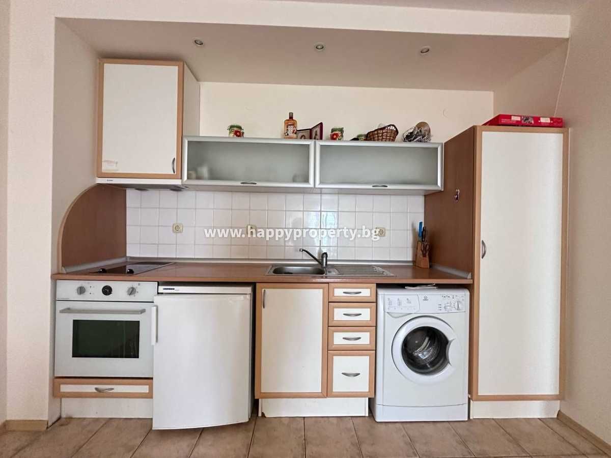 Продава се Двустаен апартамент в Свети Влас - 77 кв.м за 1428 €/кв.м - Снимка #4
